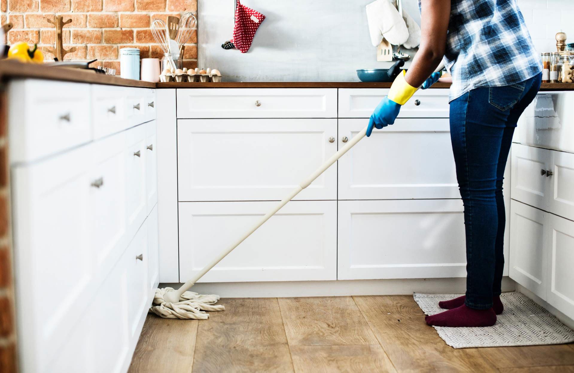 The Spring Cleaning Checklist You Need to See